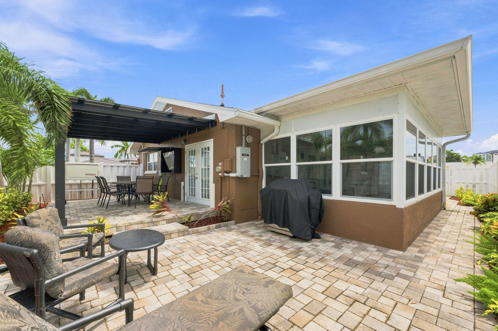 Patio2