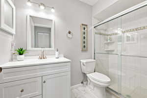 Bathroom2