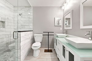 Primary Bathroom1a