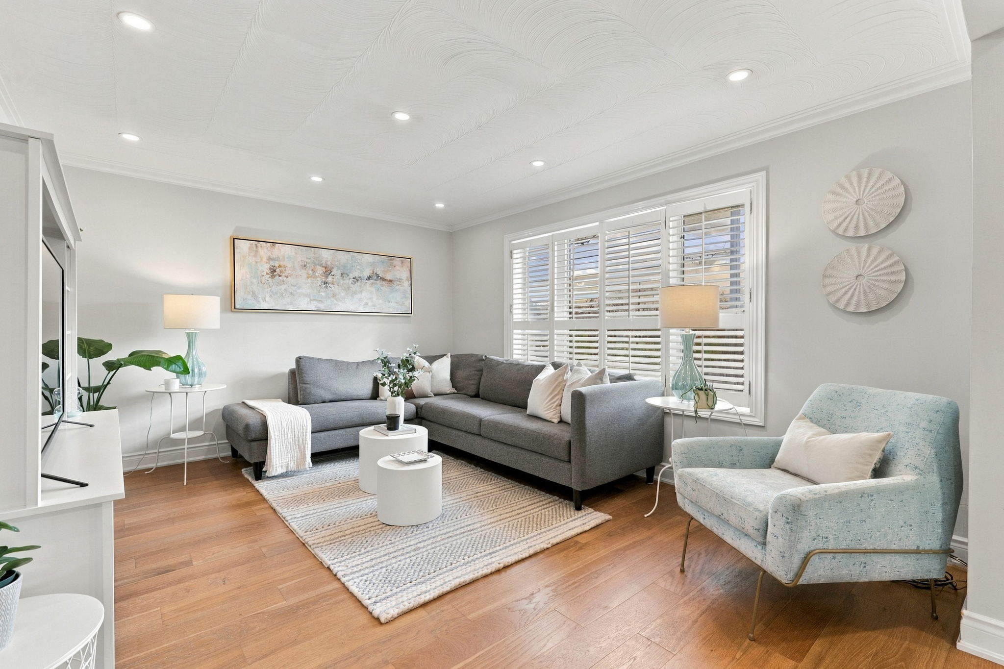 Toronto · Essential package — delivered property photograph 5