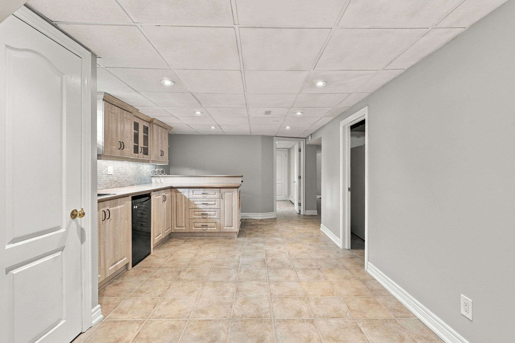 Toronto · Essential package — delivered property photograph 20