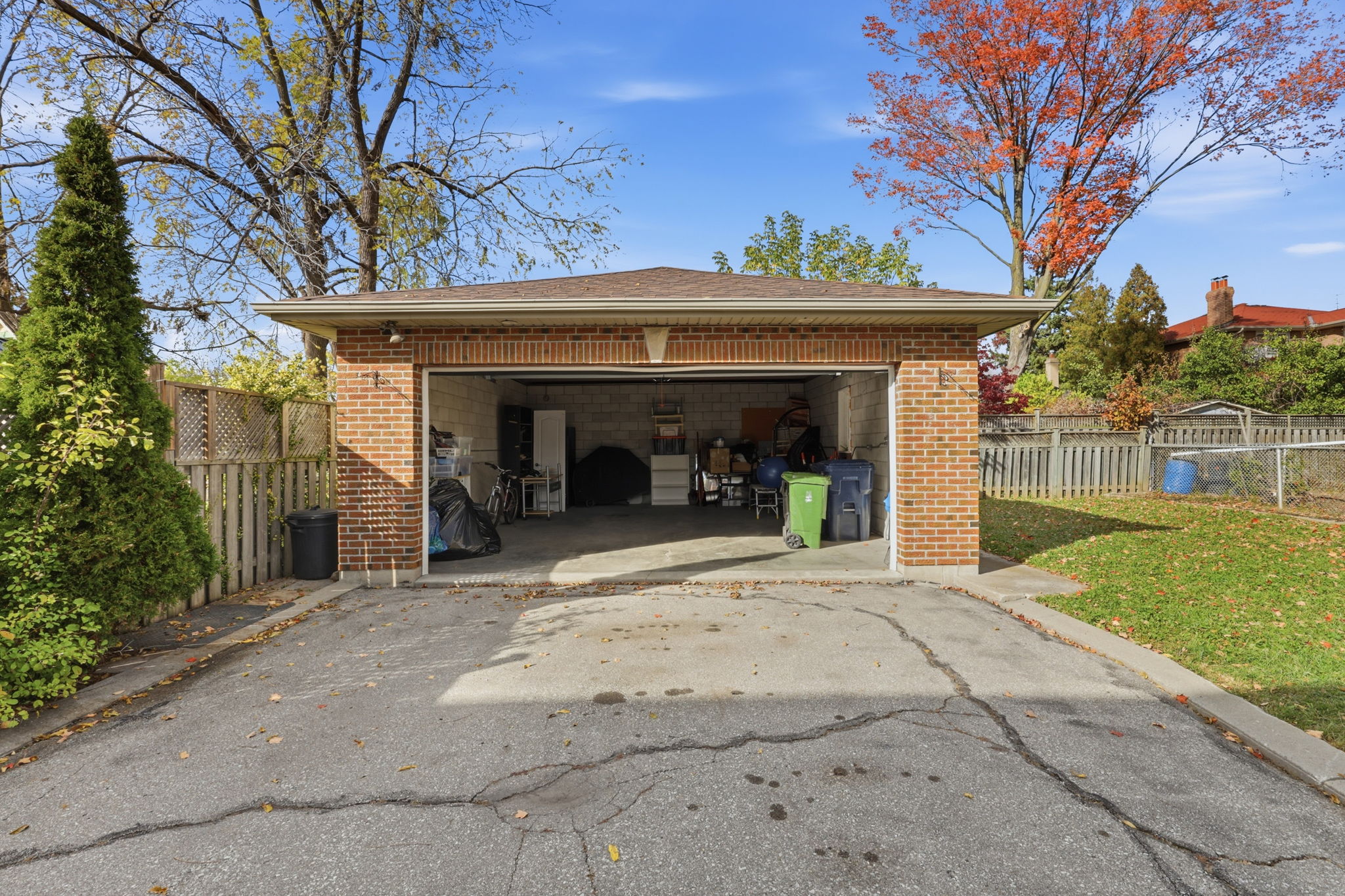 Toronto · Essential package — delivered property photograph 69