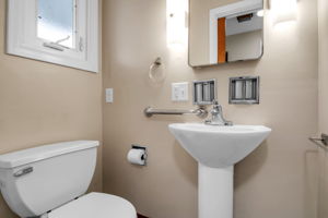  Photo 46