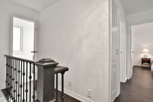  Photo 37