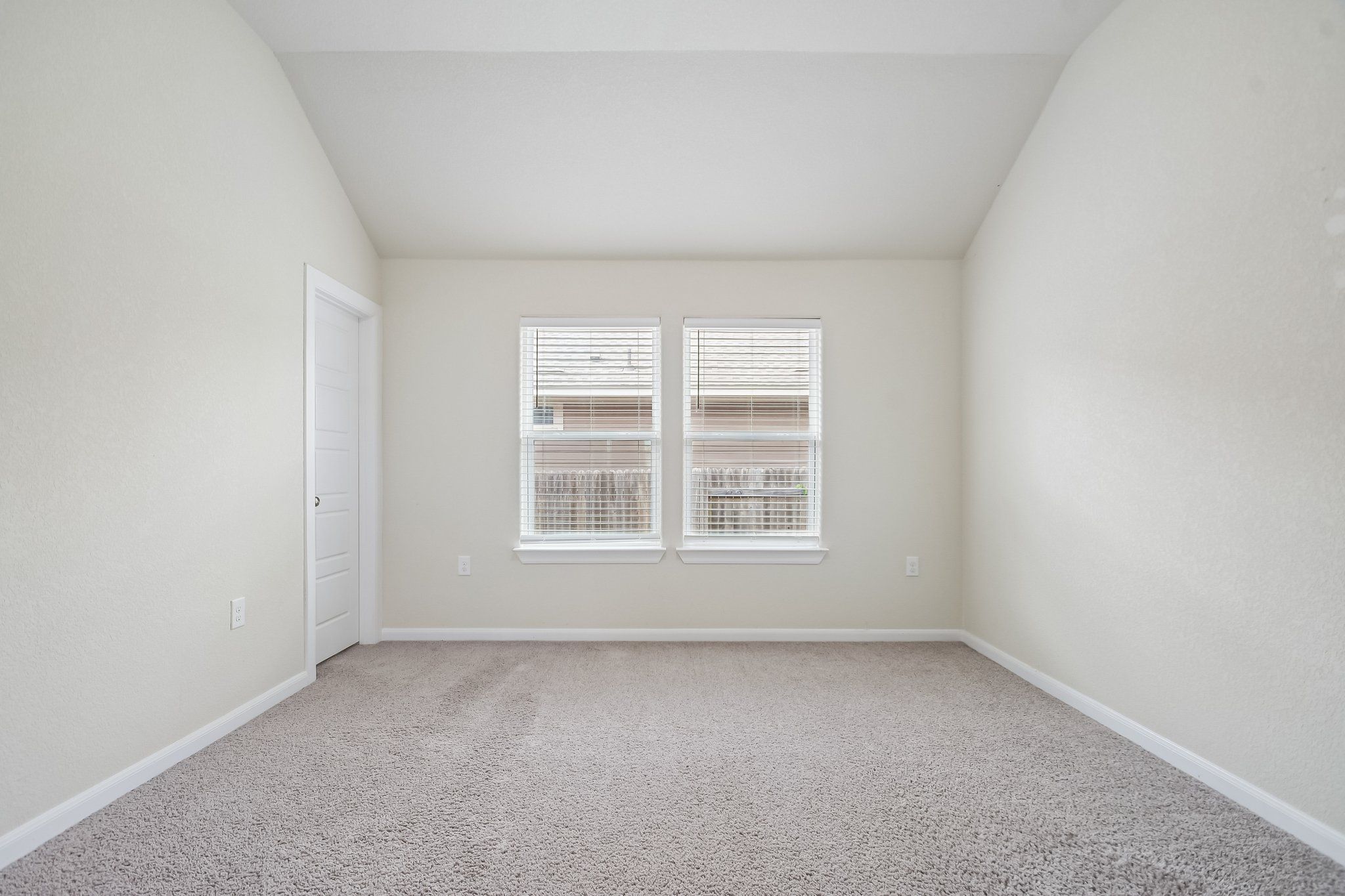 Rimrock Ct-S0210-020.jpg