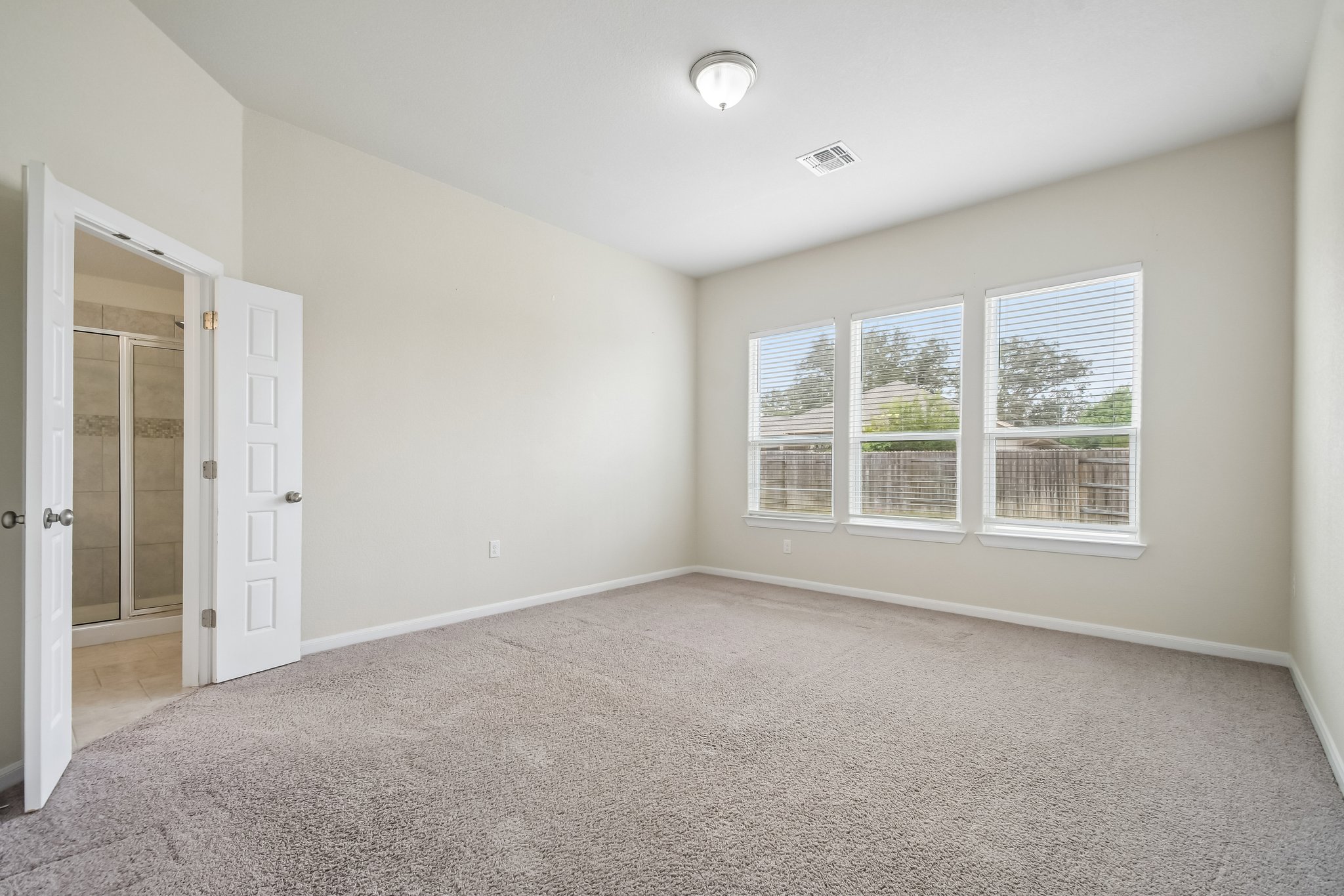 Rimrock Ct-S0210-023.jpg