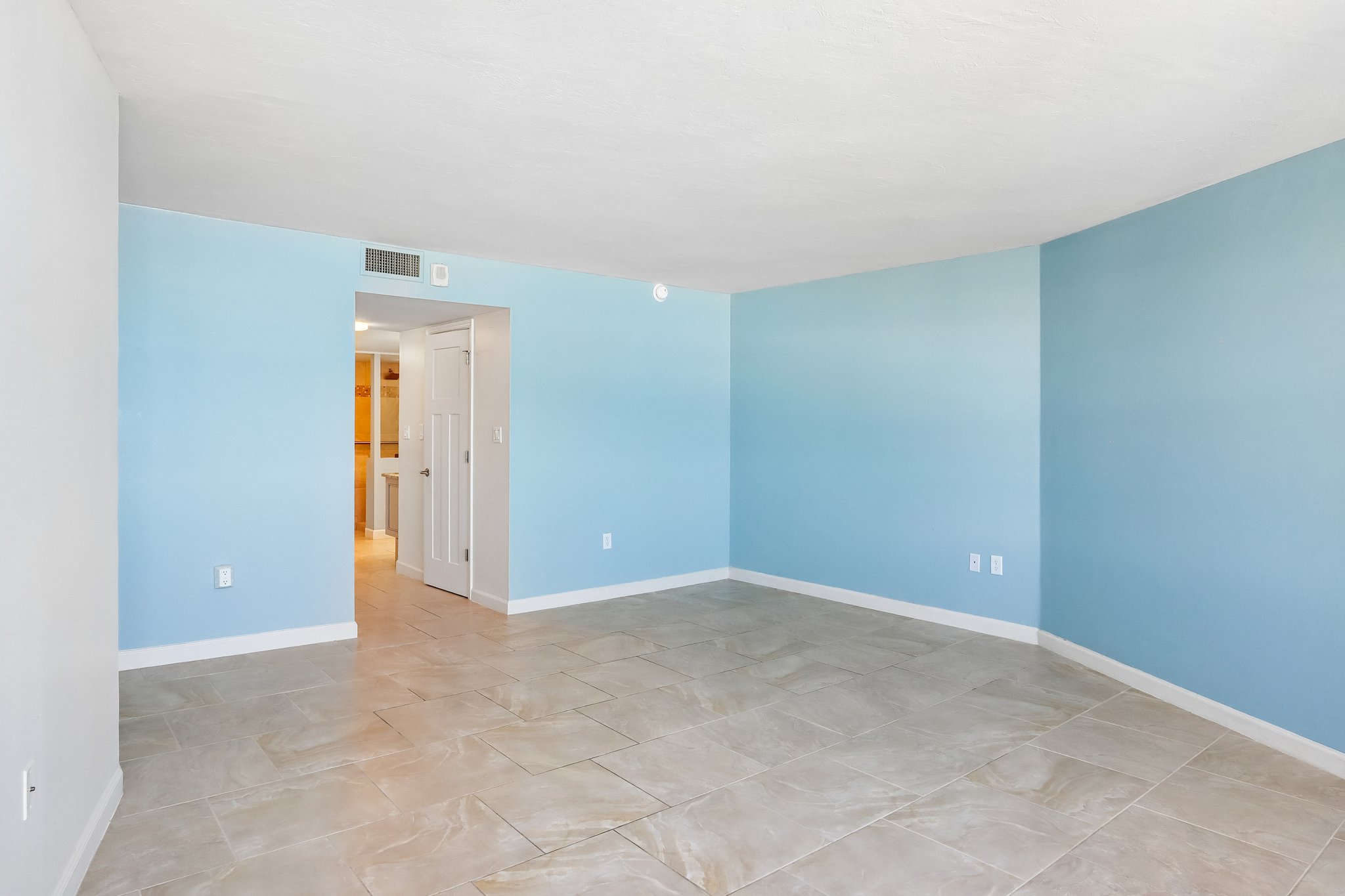 S Collier Blvd 1505-S1510-025.jpg