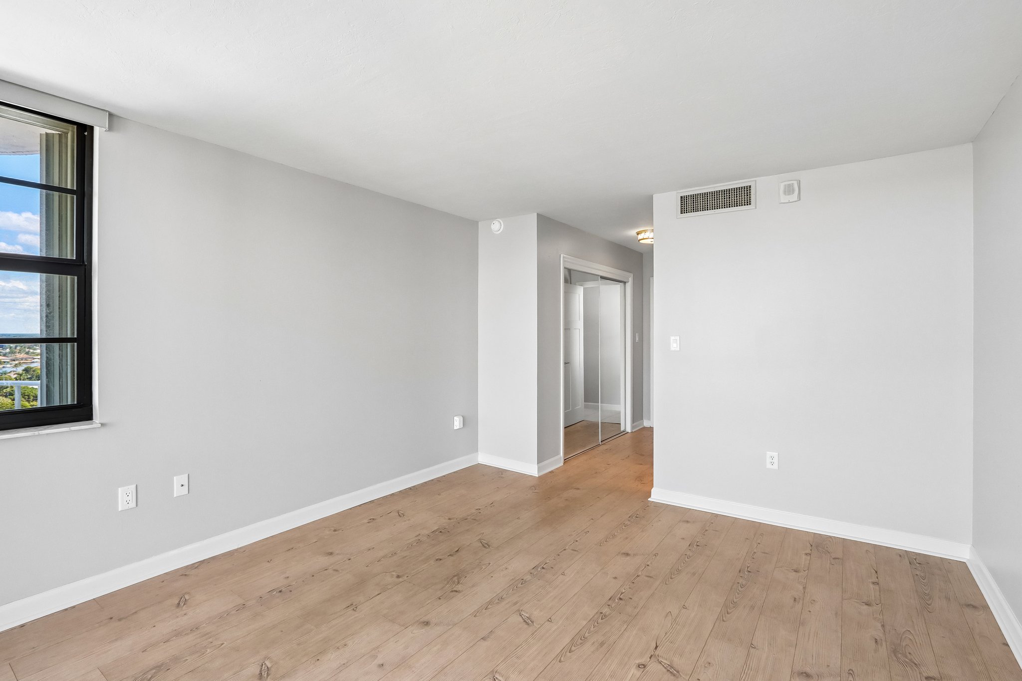 S Collier Blvd 1505-S1510-035.jpg