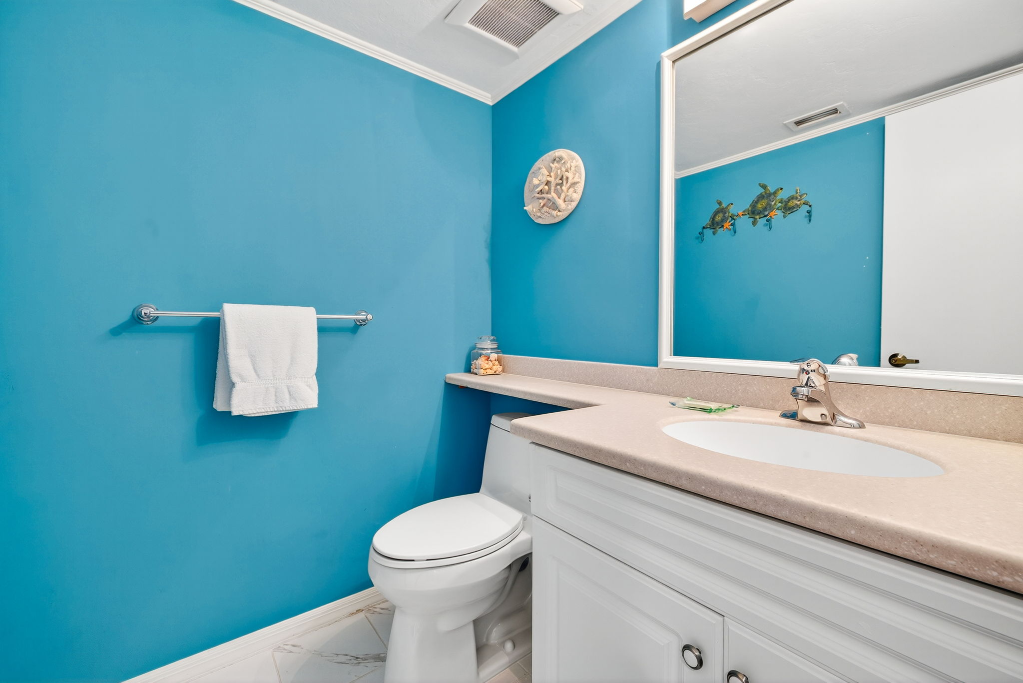 Guest Bathroom 3