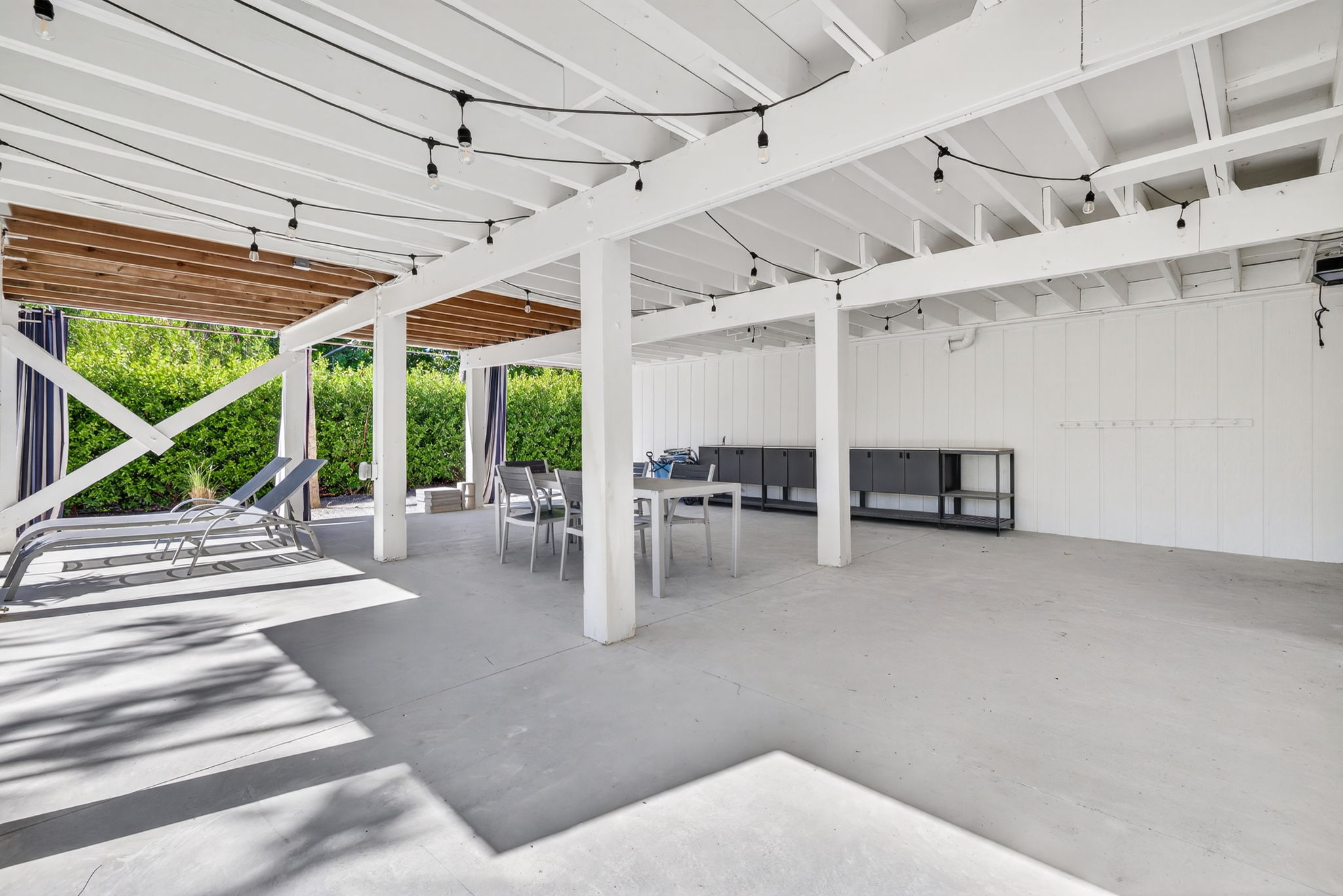 Patio 1