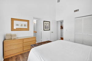 Guest Bedroom 6