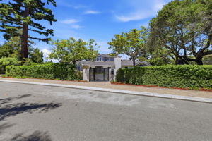 002_F8_280 Uplands Dr