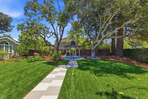008_F8_280 Uplands Dr