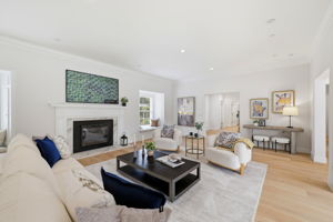 016_F8_280 Uplands Dr