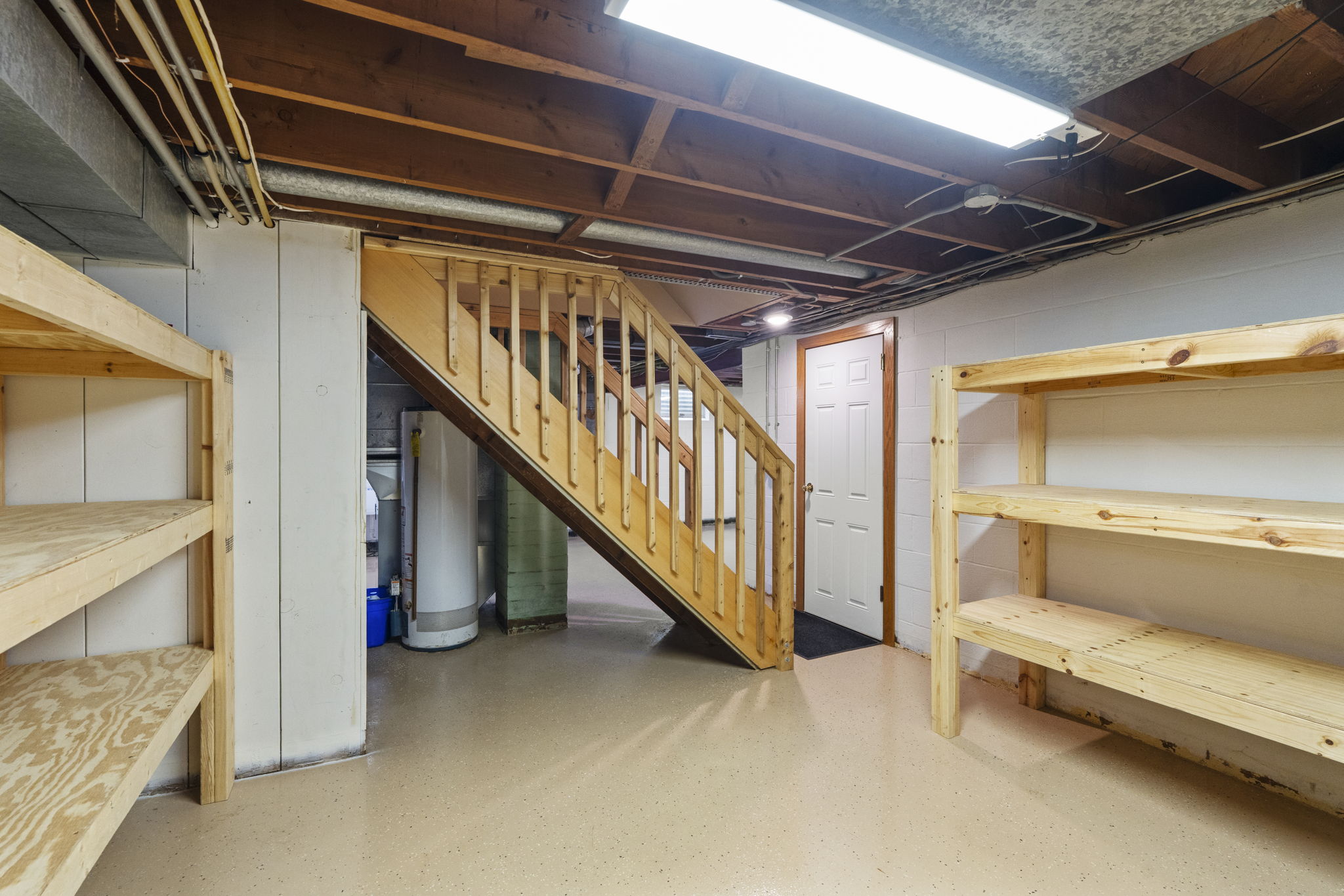 280 Winona St E-38