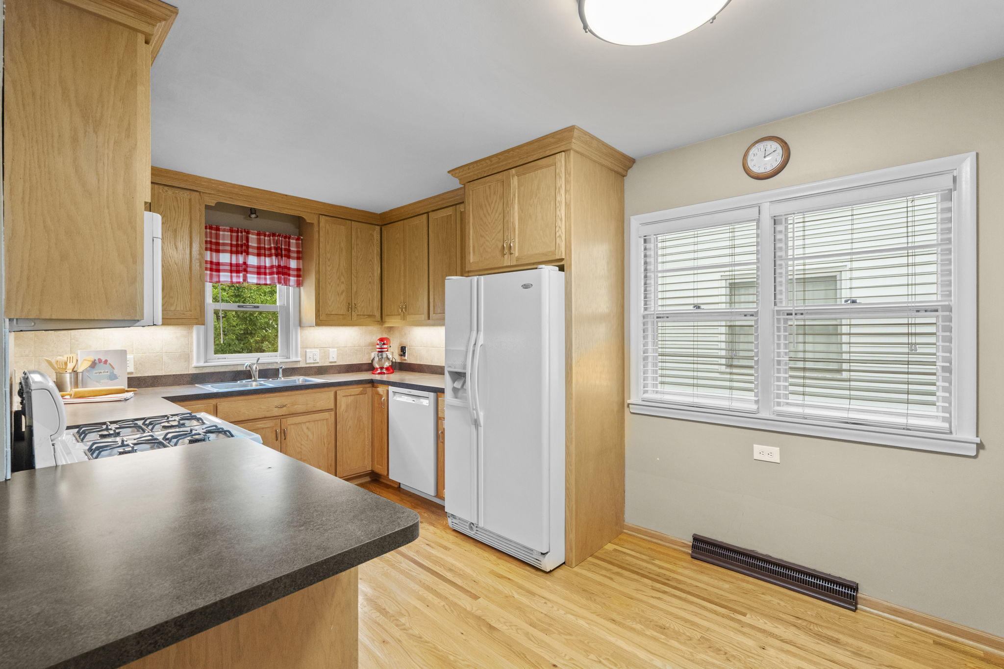280 Winona St E-108