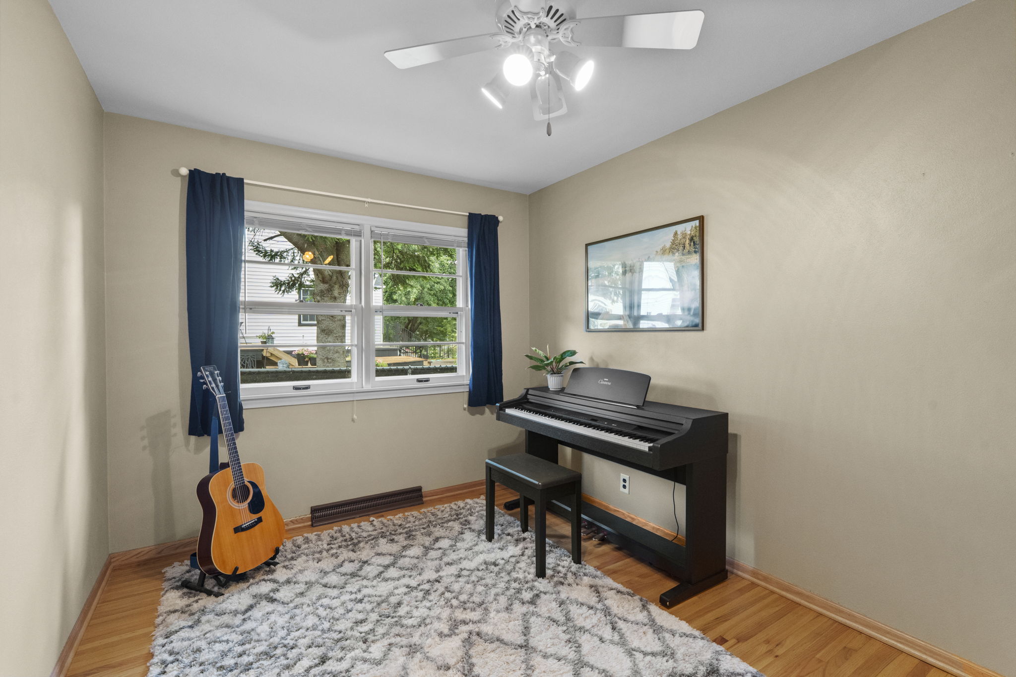 280 Winona St E-143