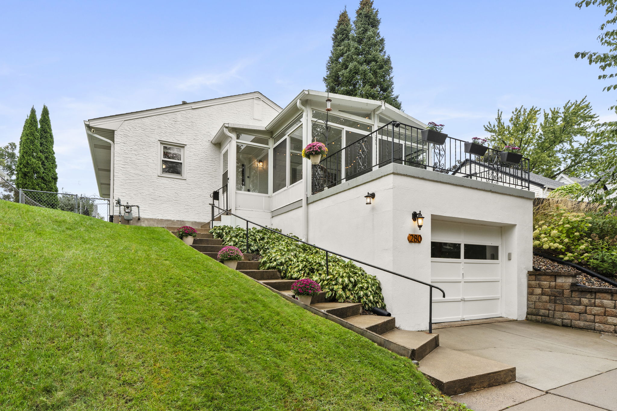 280 Winona St E-193
