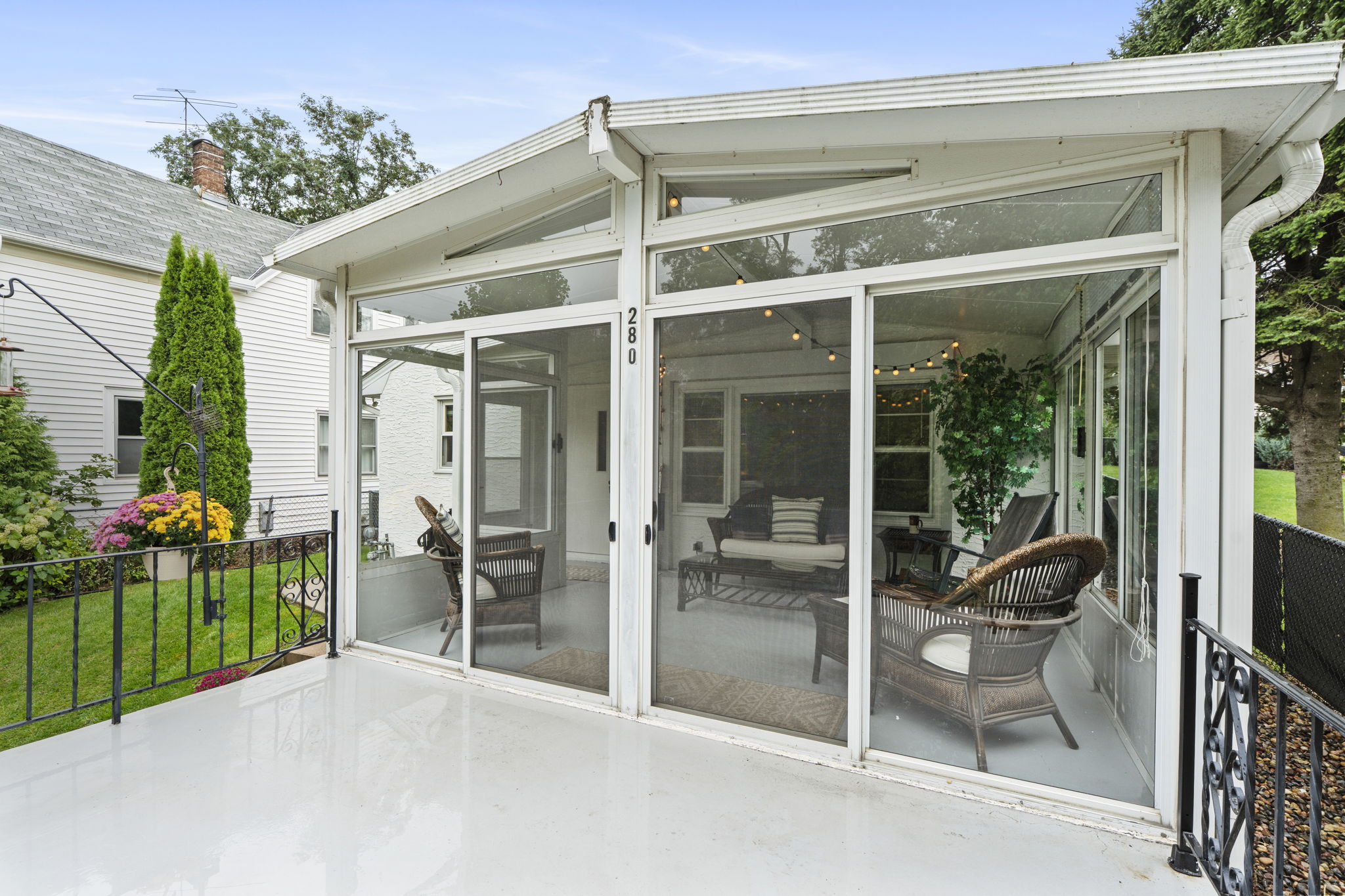 280 Winona St E-248