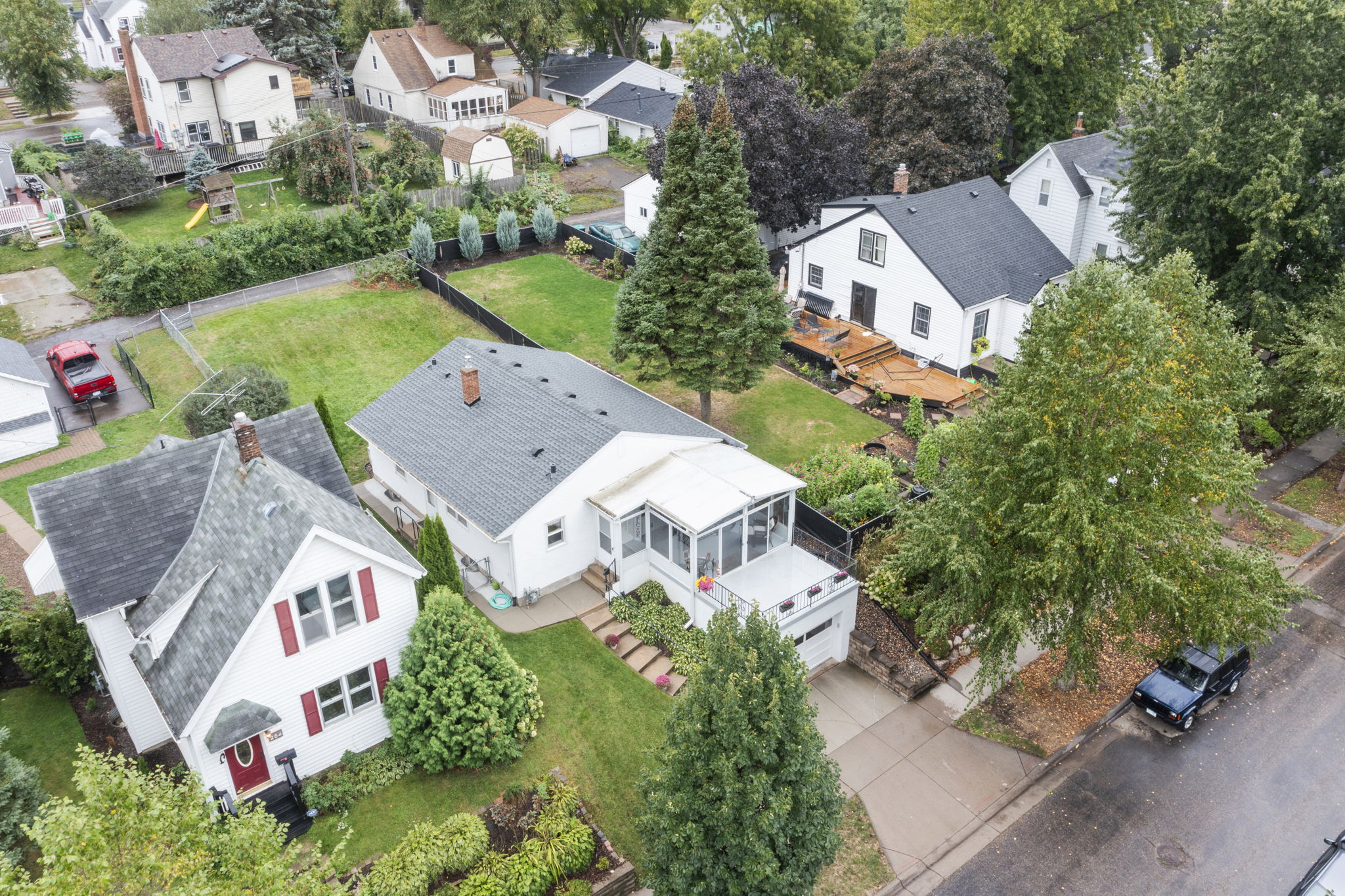 280 Winona St E-260