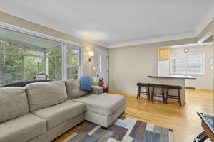 280 Winona St E-93