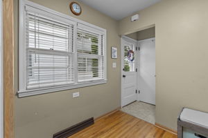280 Winona St E-133