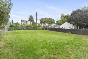 280 Winona St E-208