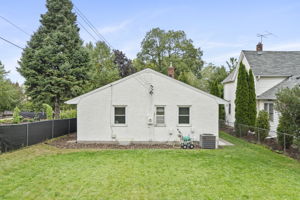 280 Winona St E-223