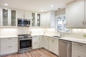 The under cabinet lighting is amazing in the early morning or evening hours!
