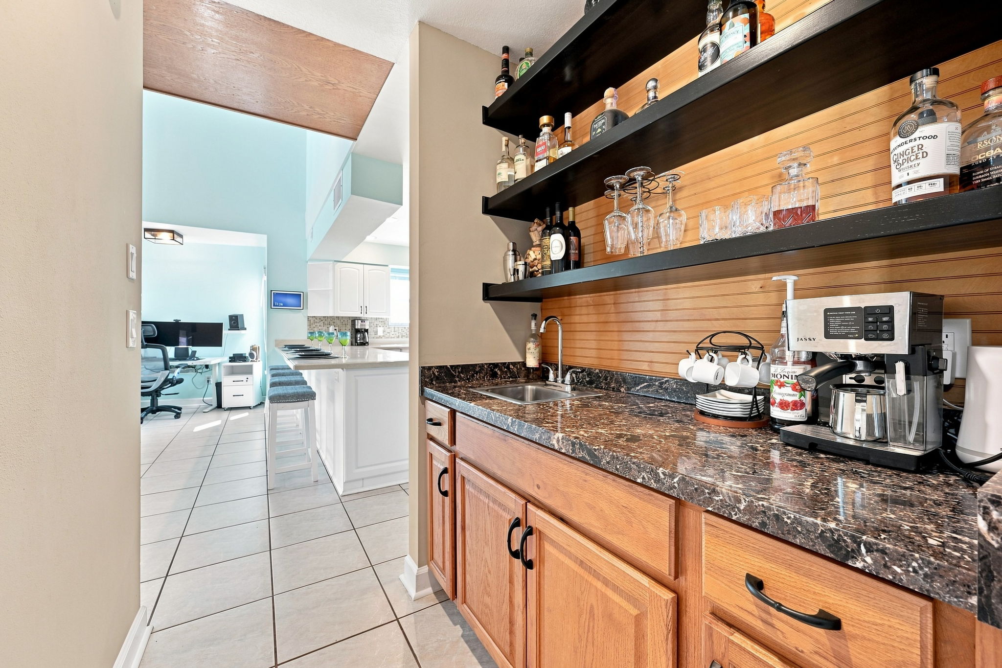 Wet Bar2