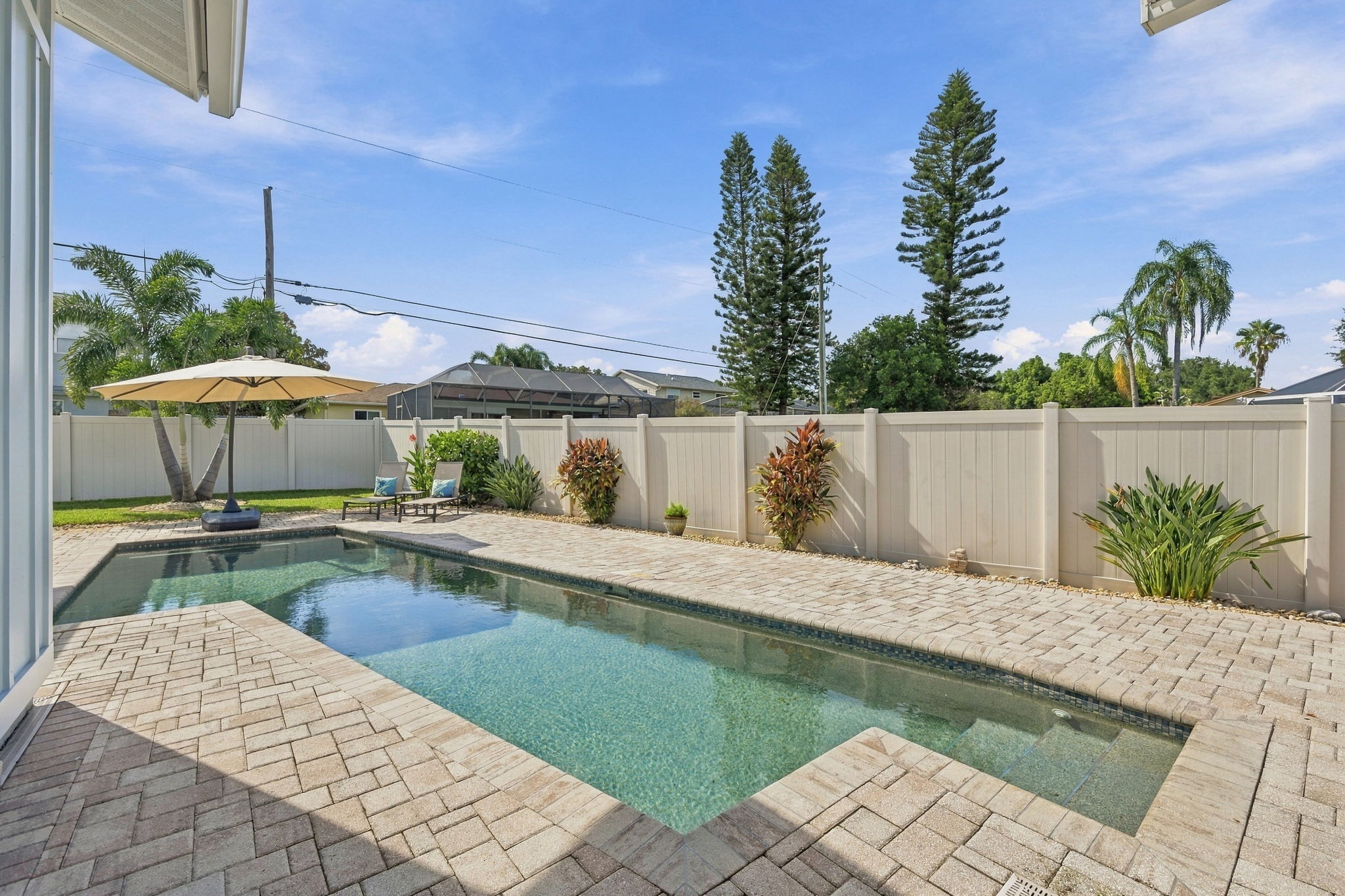 Pool10