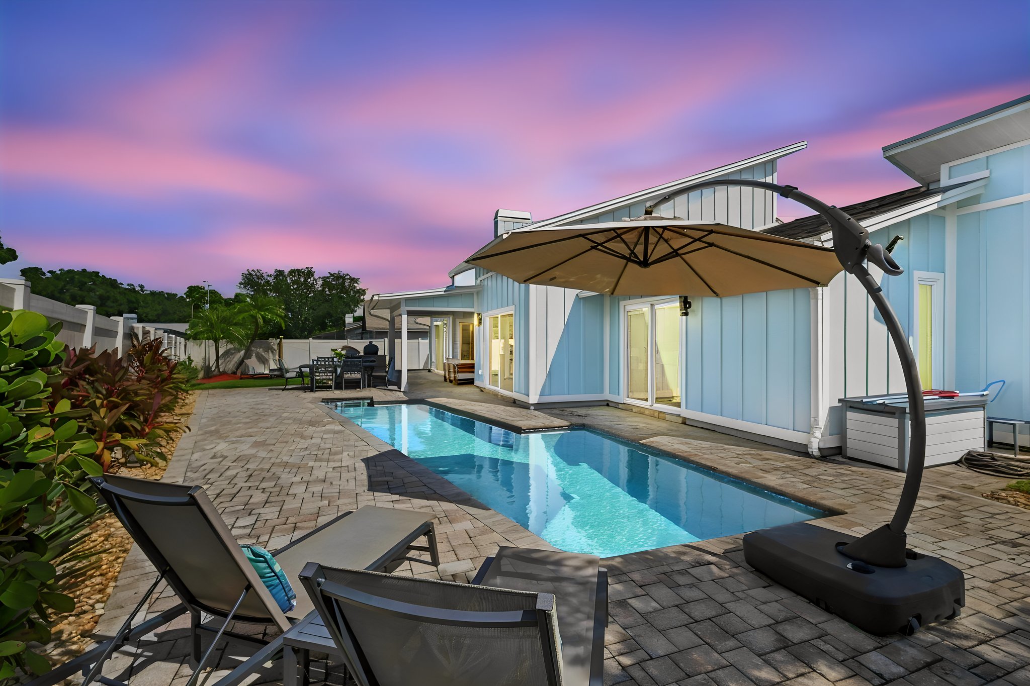 Pool5 day to dusk.jpeg