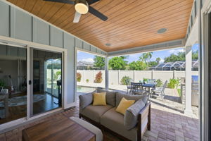 Lanai2