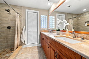 Primary Bathroom1a