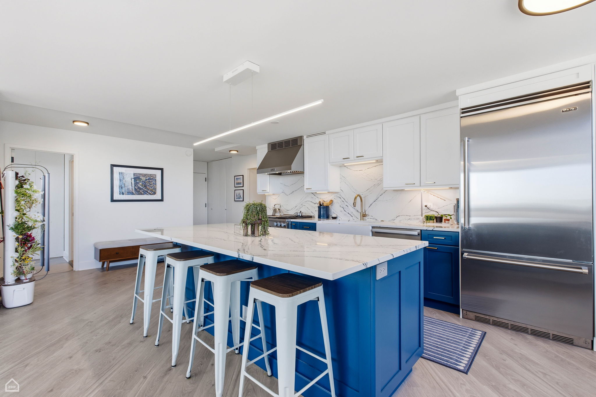 2800 N Lake Shore Dr 801 - Edward Motto_CHP2026_007