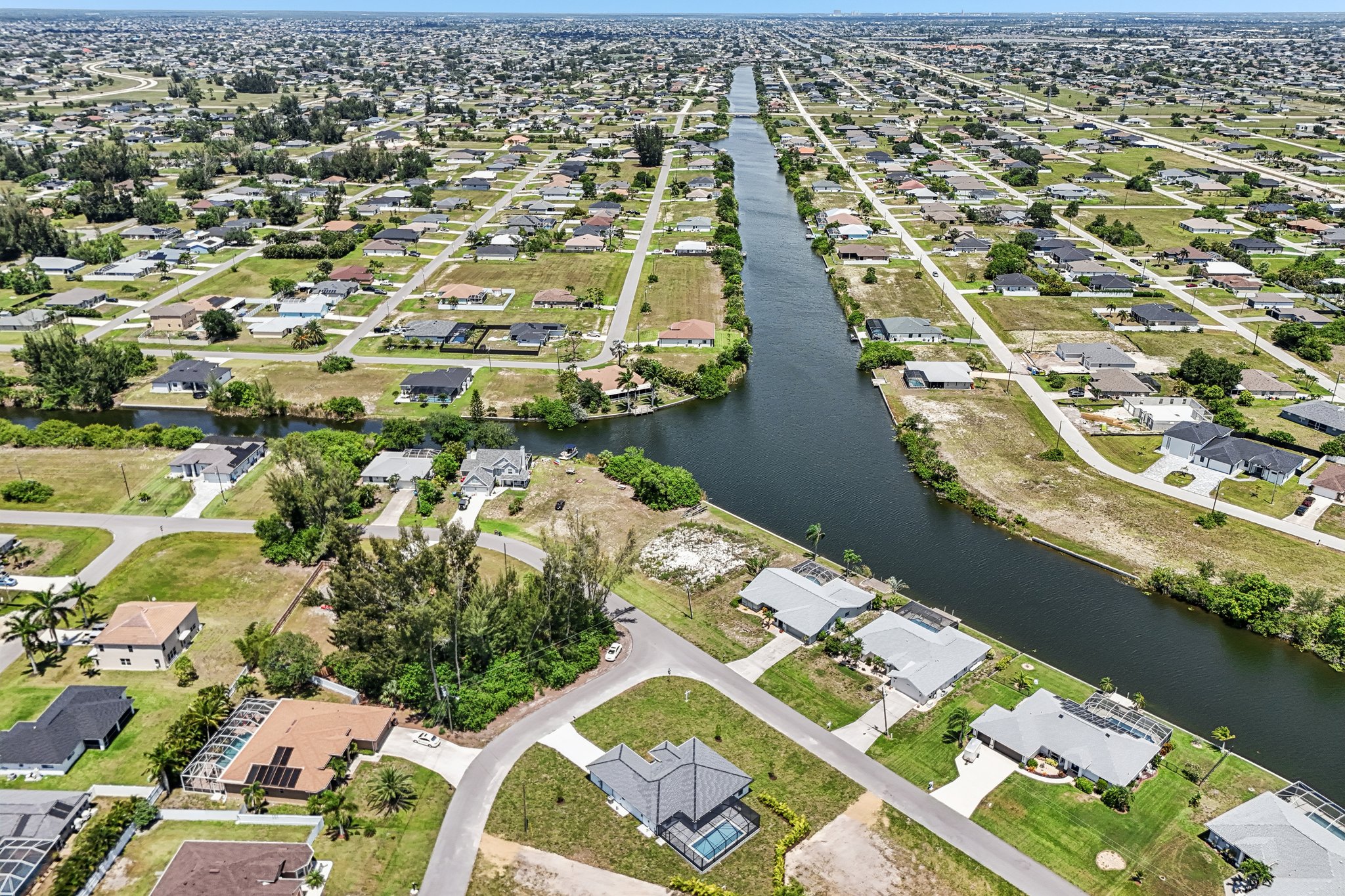 NW 10th St-S1706-053.jpg