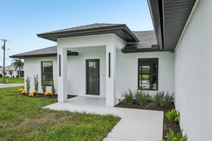 NW 10th St-S1706-005.jpg