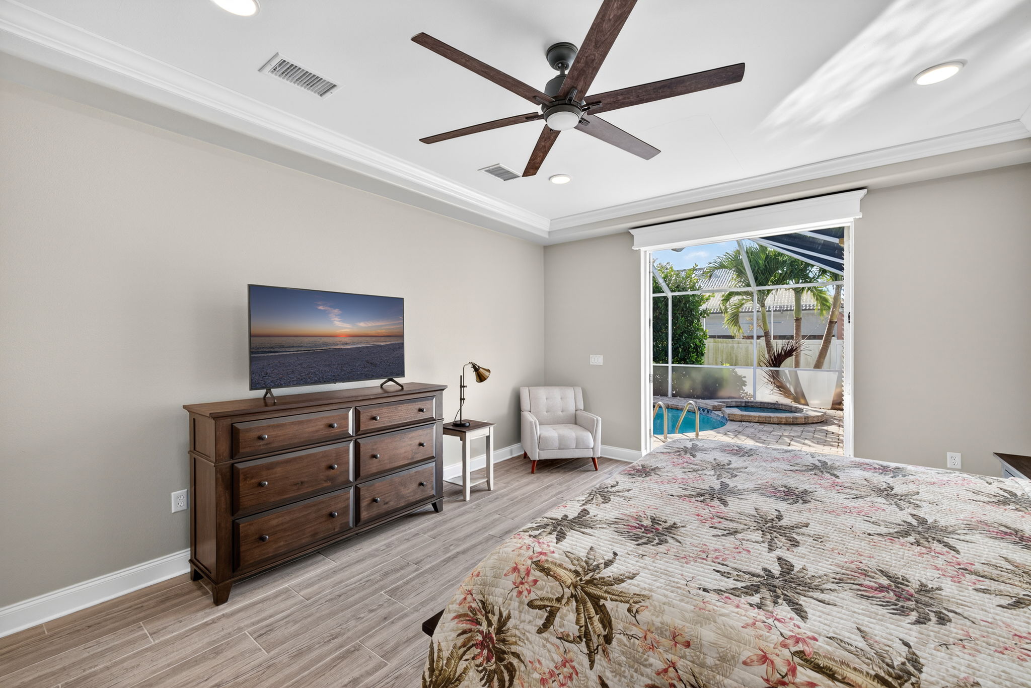 Primary Bedroom 5 of 5