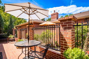  Photo 74