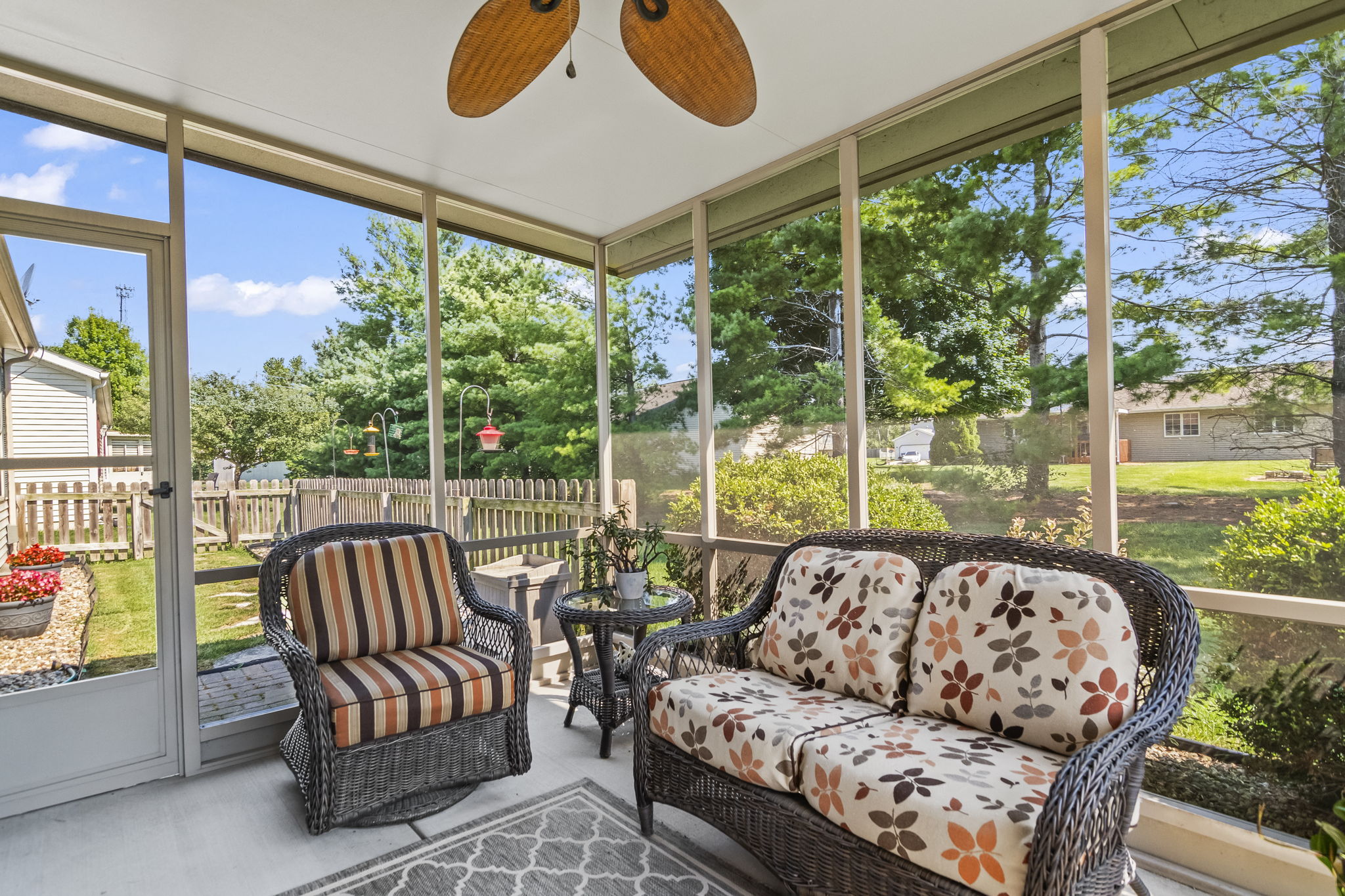 Screened-in Porch