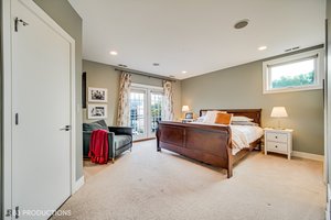 2800 W Chicago Ave, Chicago, IL 60622, USA Photo 11