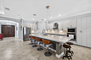 Breakfast Bar 2 of 2