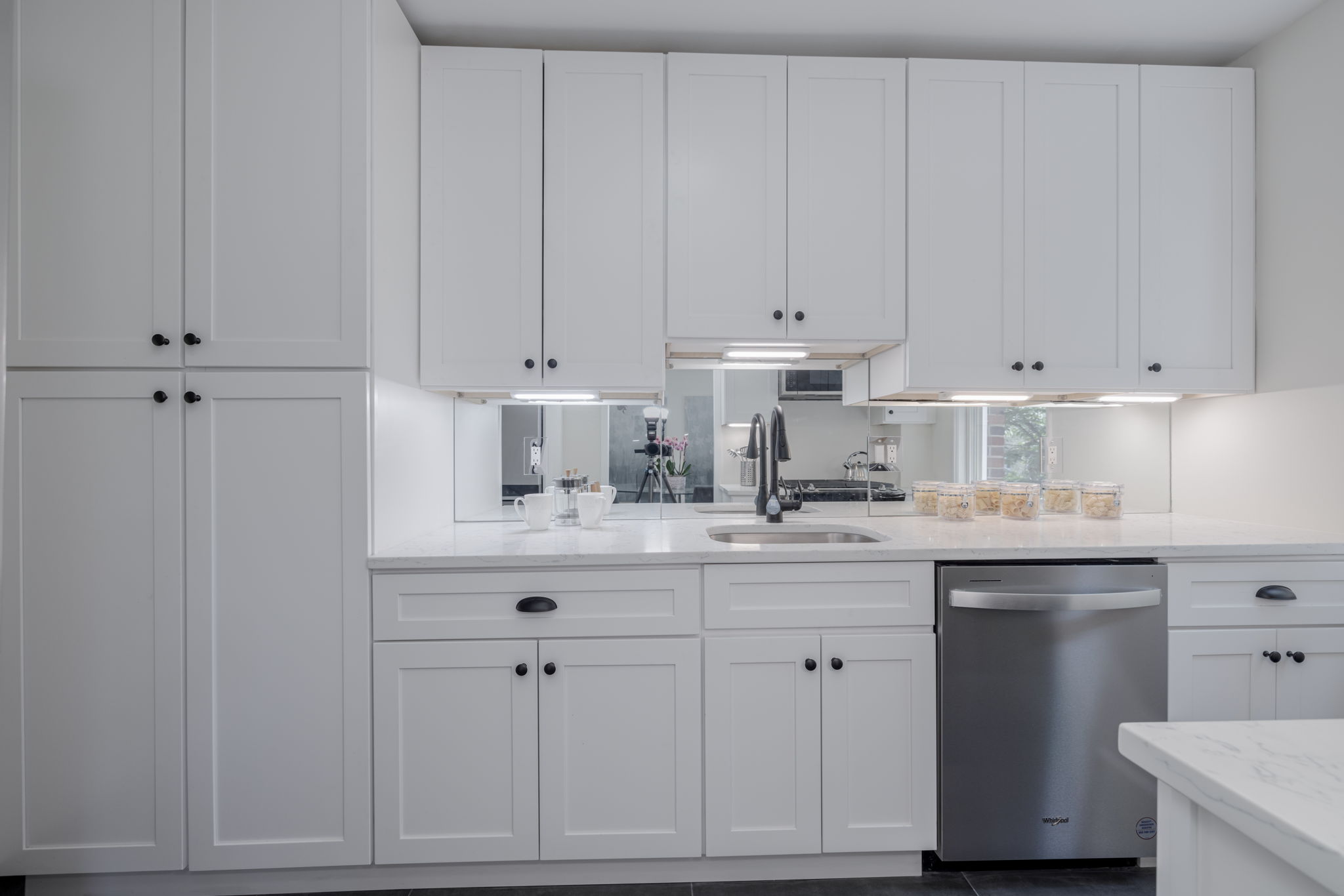 00019_15A6439_0529_40_0530_41_0531_42_0532_43_0533_44_0534AverageAnd1moreAnd1more_2801 Adams Mill Road 301 Washington, DC 20009