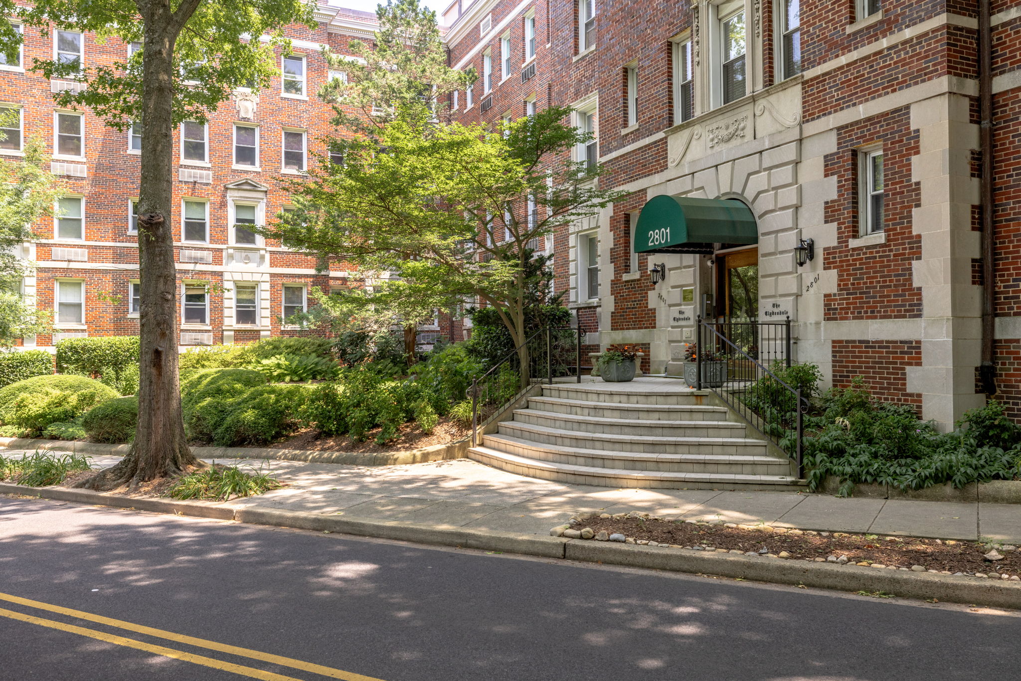 00003_15A6603_2801 Adams Mill Road 301 Washington, DC 20009