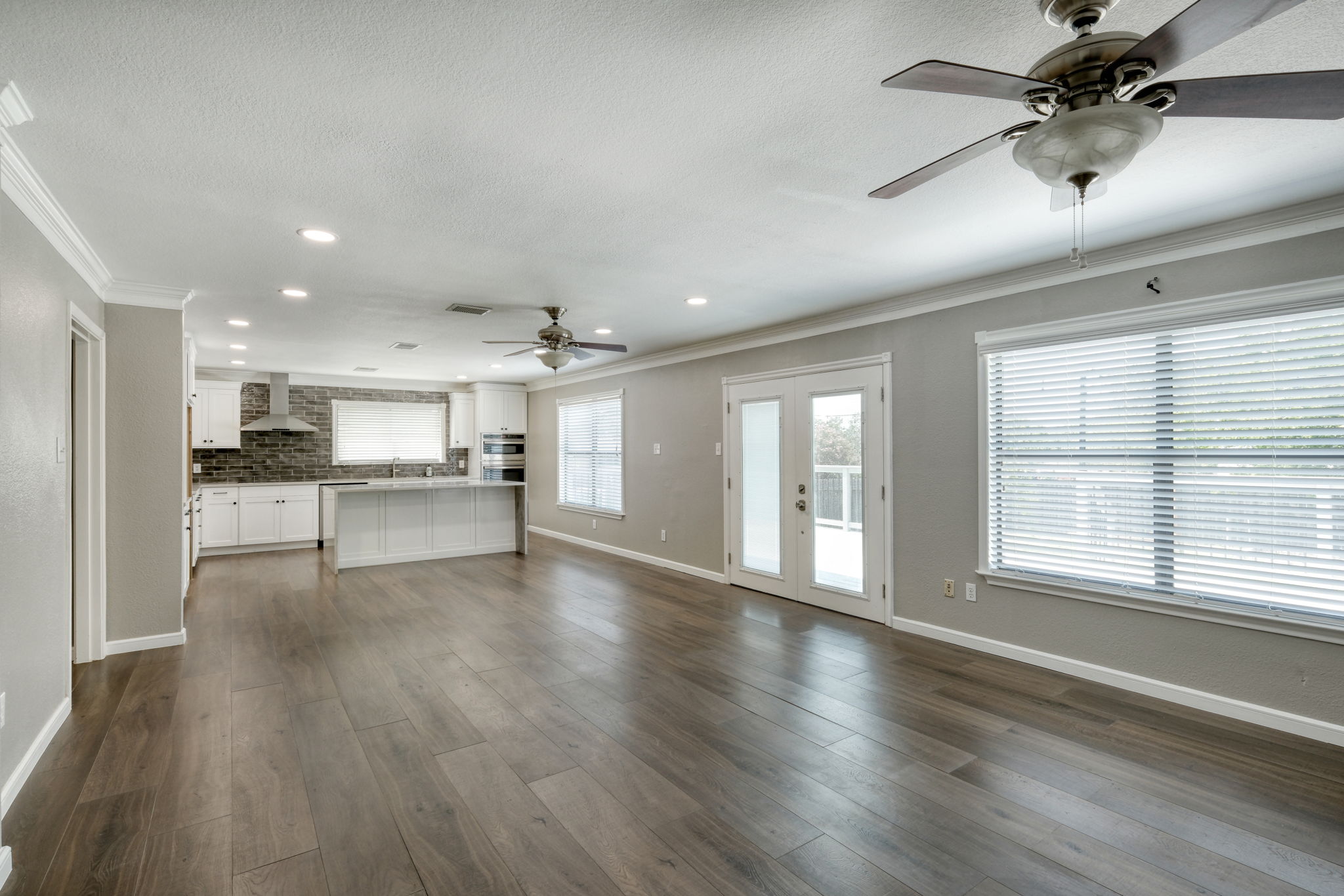 Family Room/Breakfast Area/Kitchen
