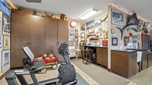  Photo 49