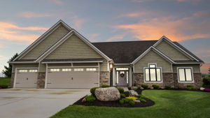  Photo 0