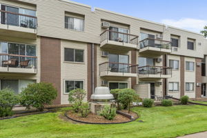  Photo 56