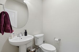  Photo 32
