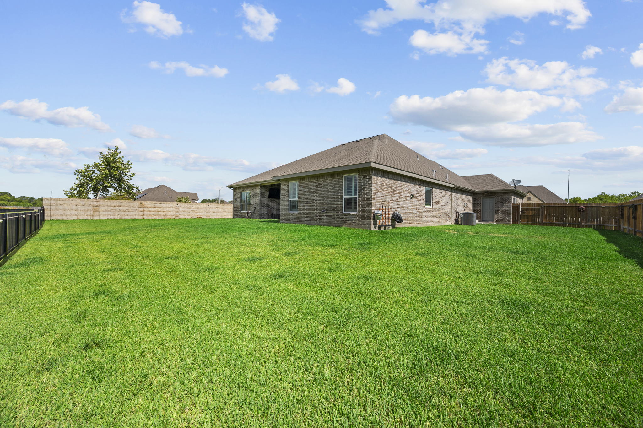 2802 Quartz Rdg Dr, Rosharon, TX 77583, USA Photo 45